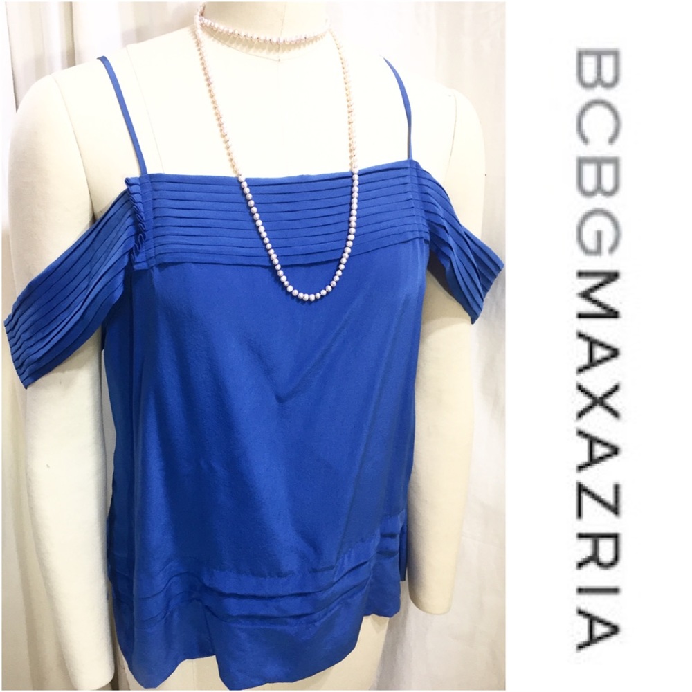 Beautiful Soft Silk Pleat Detail Off-Shoulder Top
